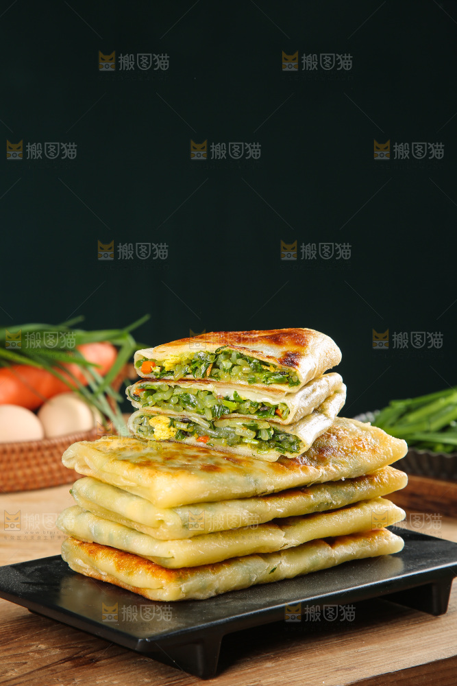 木底上的韭菜盒子