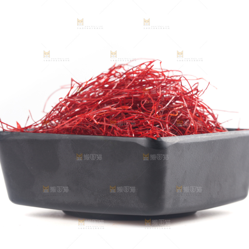 白底上的细辣椒丝