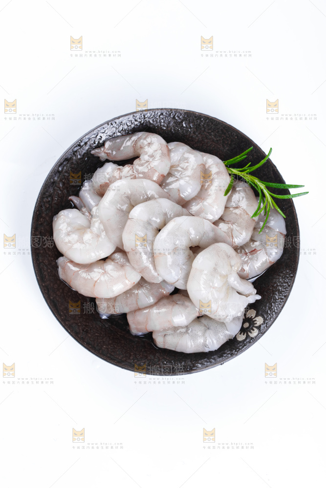 深底上的青虾仁