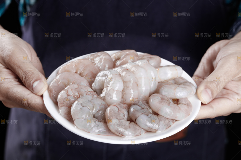 深底上的青岛大虾仁