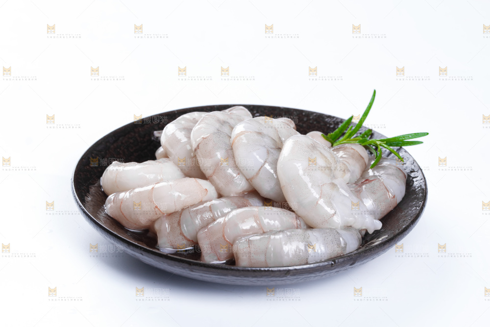 深底上的青虾仁