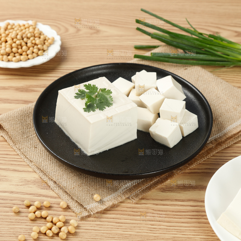 木底上的嫩豆腐
