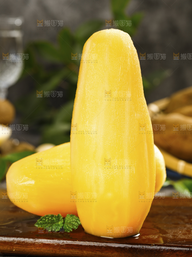 深底上的雪莲果
