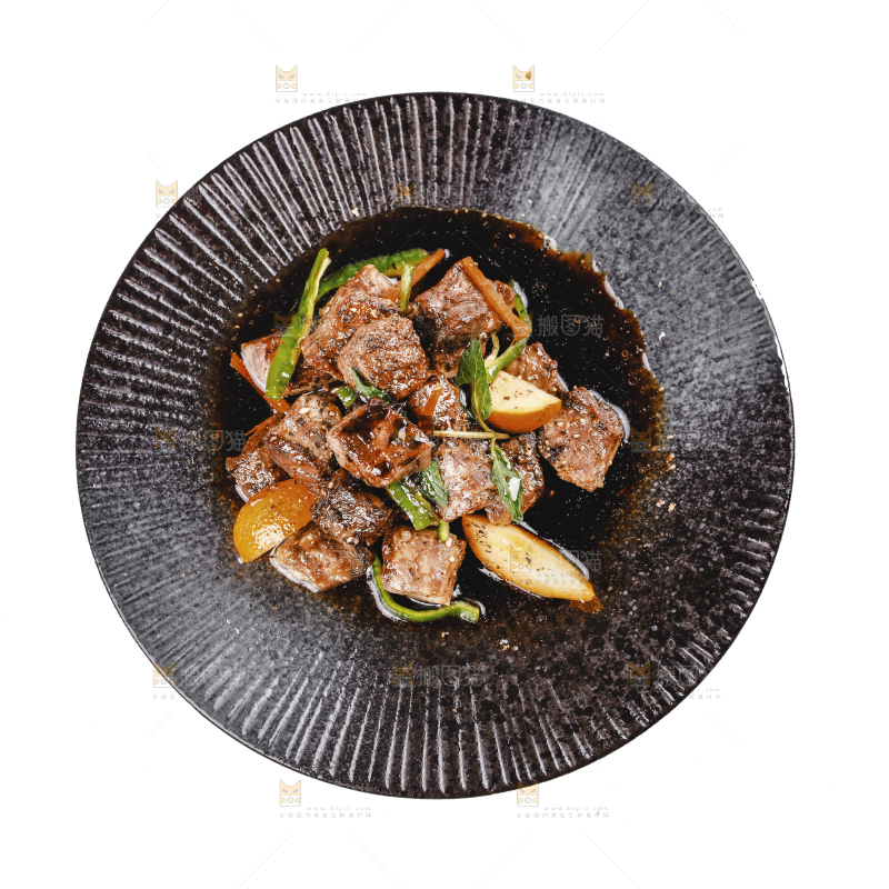 盘子里的黑椒牛肉粒