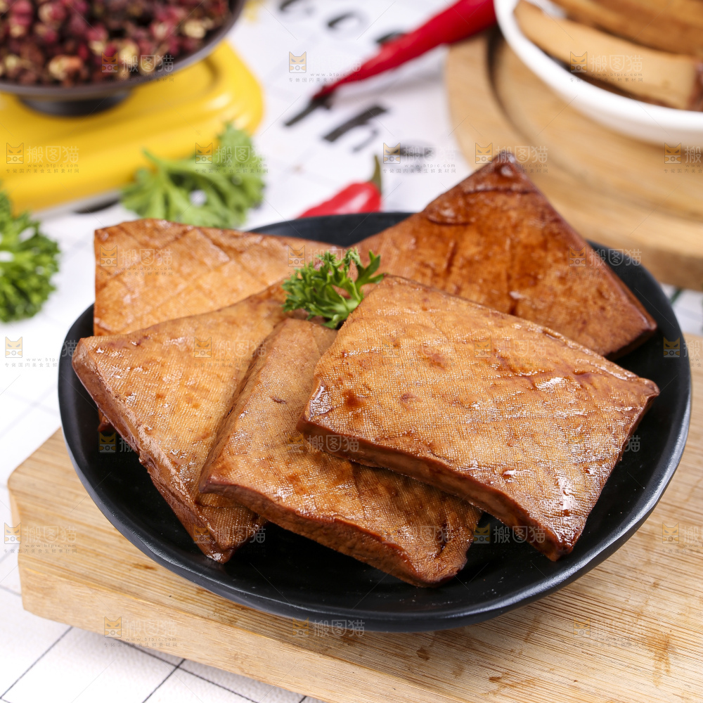 浅底上的豆干