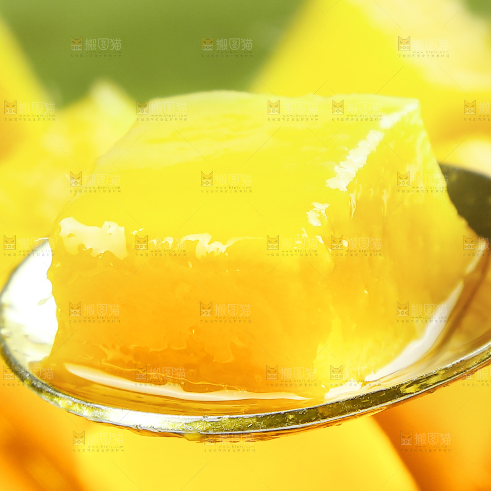 浅底上的绿皮金煌芒