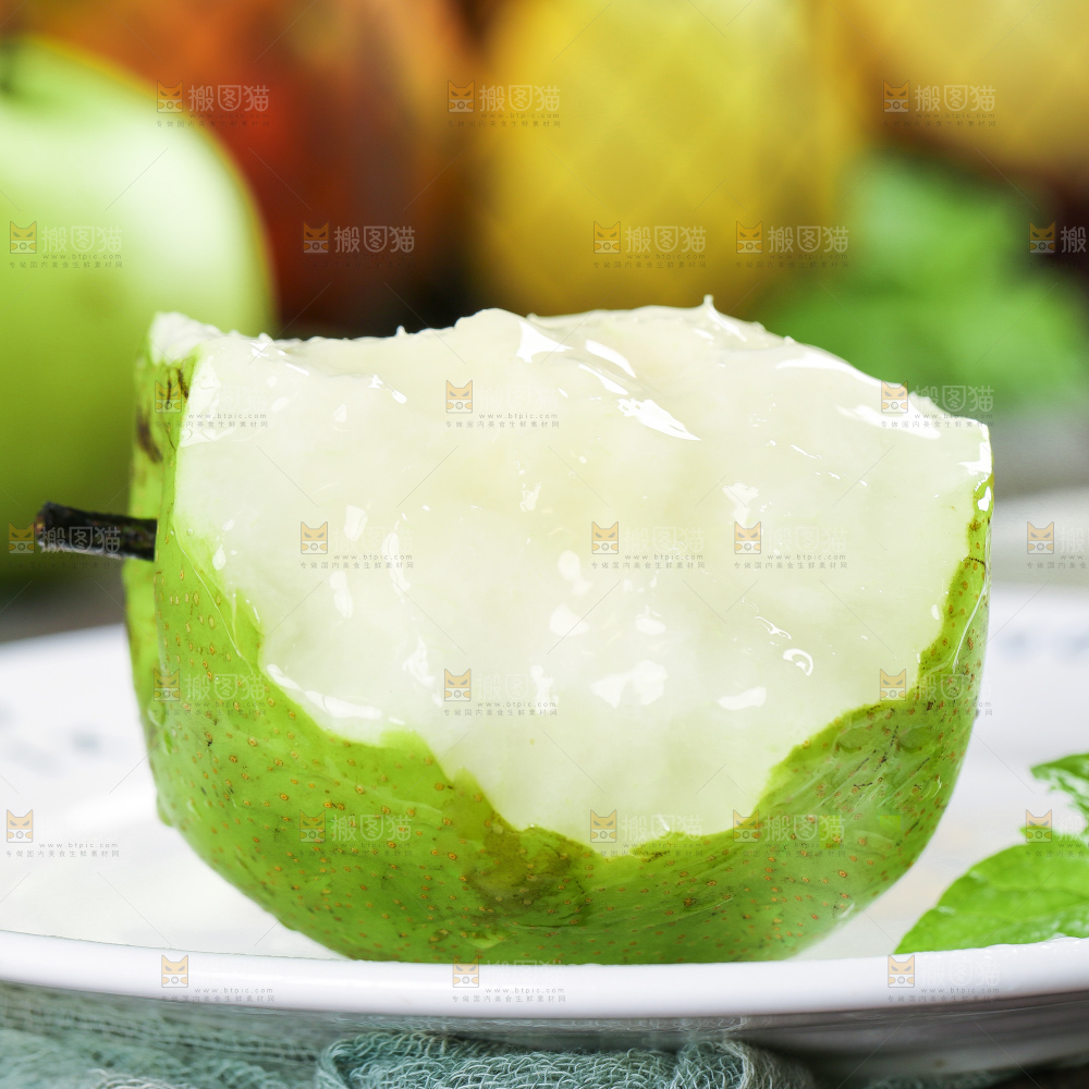 浅底上的青冠梨