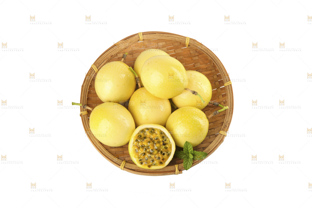 白底上放着黄金百香果