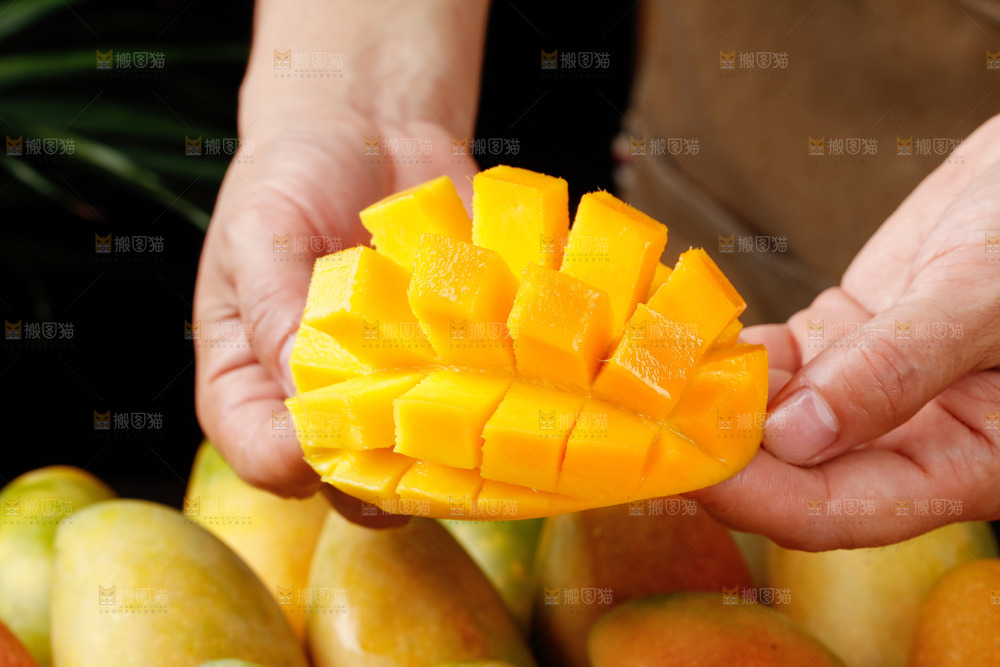 深底上的贵妃芒