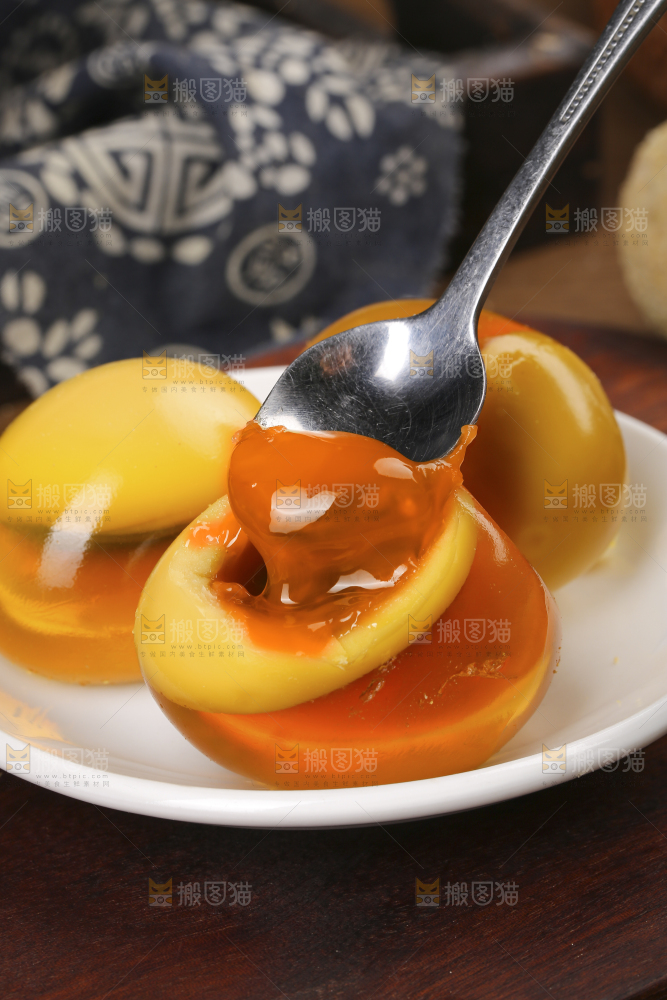 深底上的变蛋