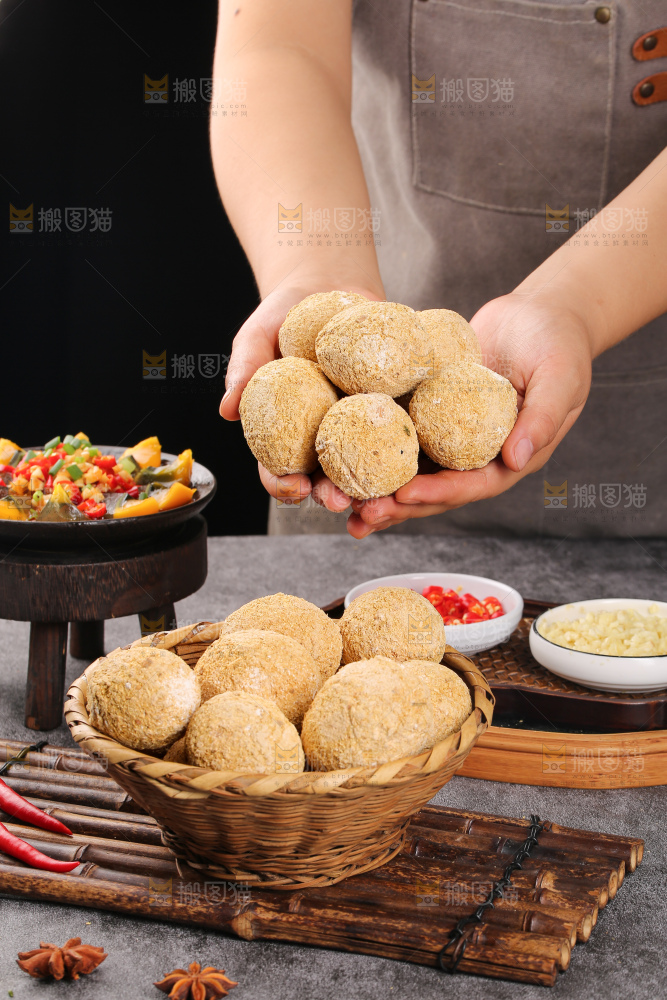 深底上的变蛋