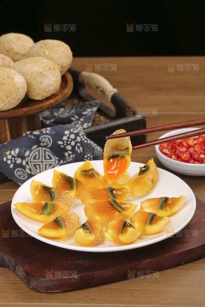 深底上的变蛋