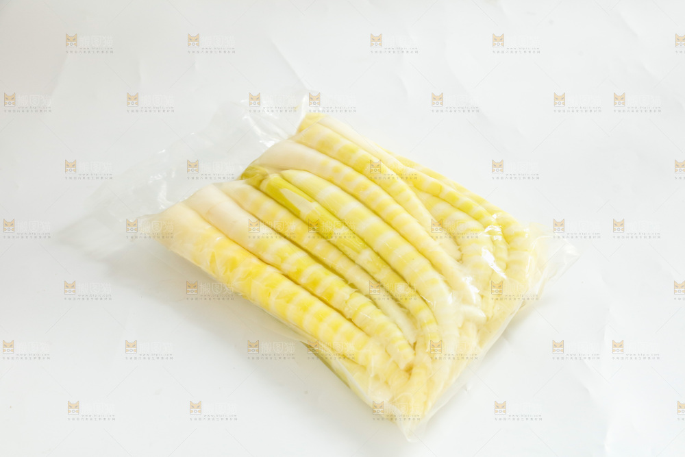 白底上的清水笋