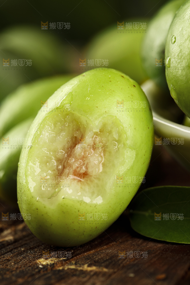 深底上的潮汕青橄榄
