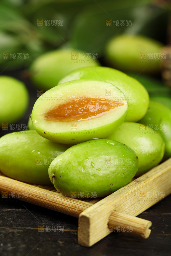 深底上的潮汕青橄榄