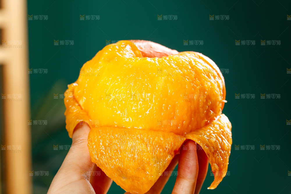 深底上的黄油蟠桃