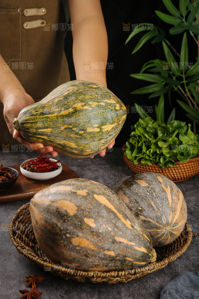深底上的香芋南瓜