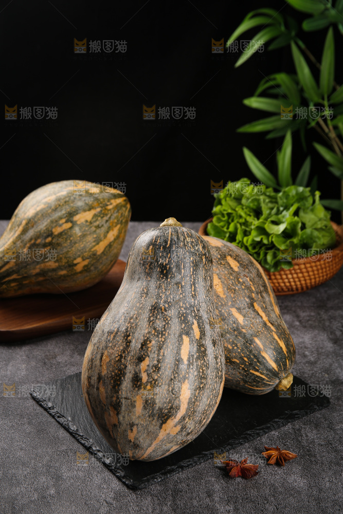 深底上的香芋南瓜