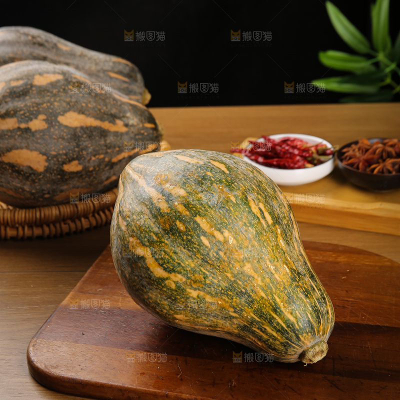 深底上的香芋南瓜