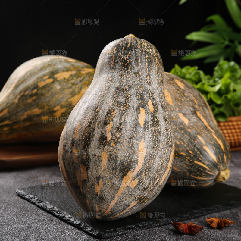 深底上的香芋南瓜