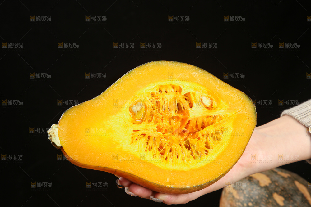 木底上的香芋南瓜