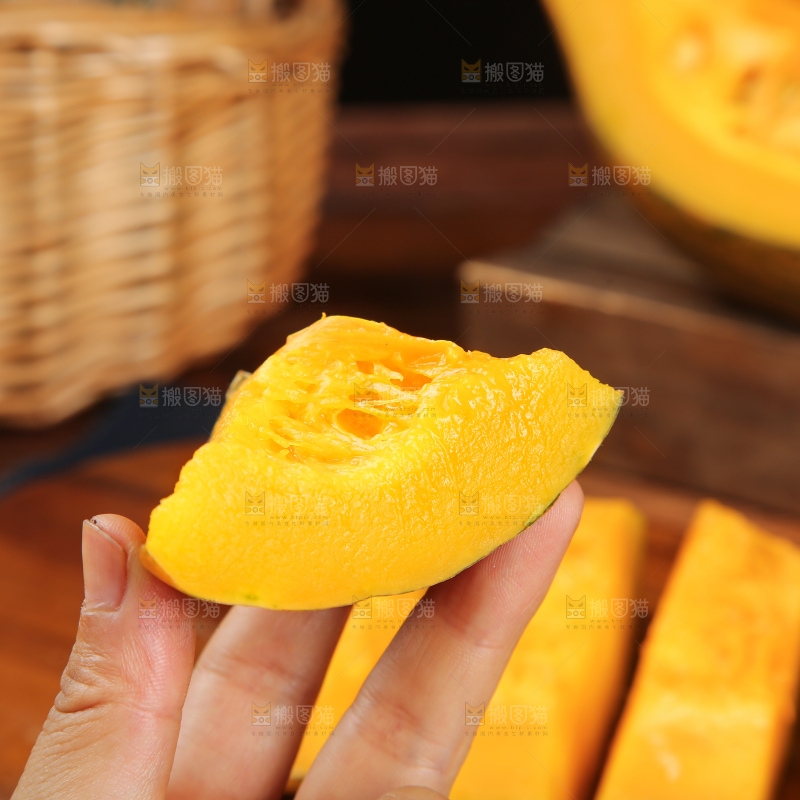 木底上的香芋南瓜