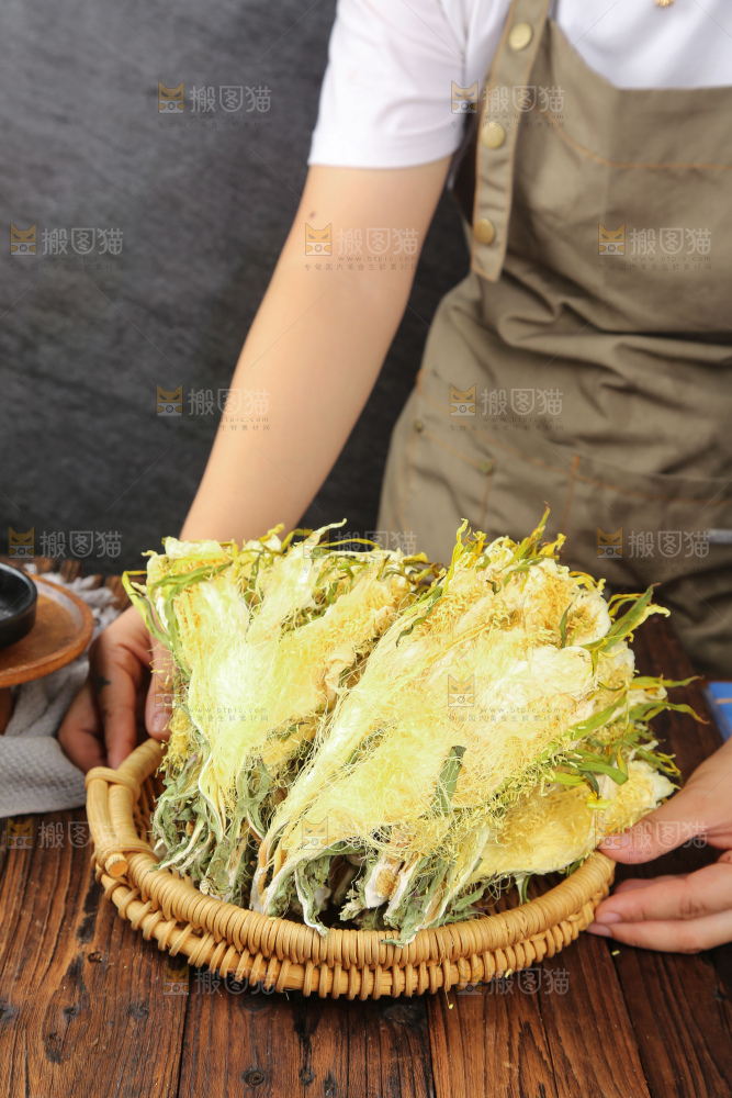 木底上的霸王花