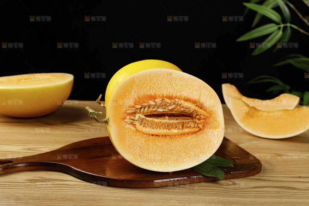 木底上的黄河蜜瓜