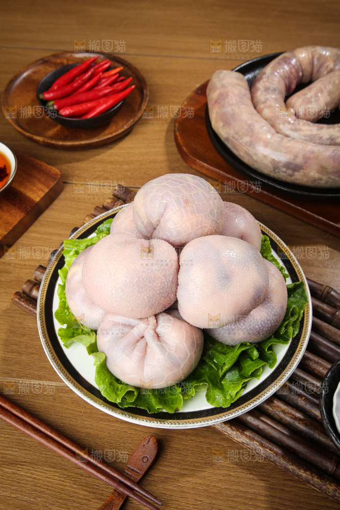 木底上的肚包肉