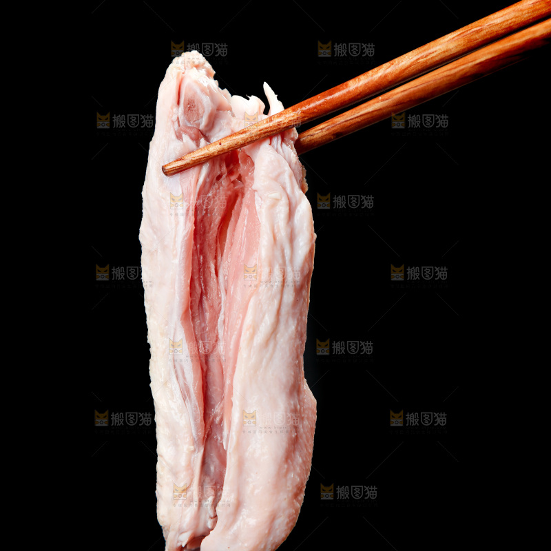 深底上的鸭翅中