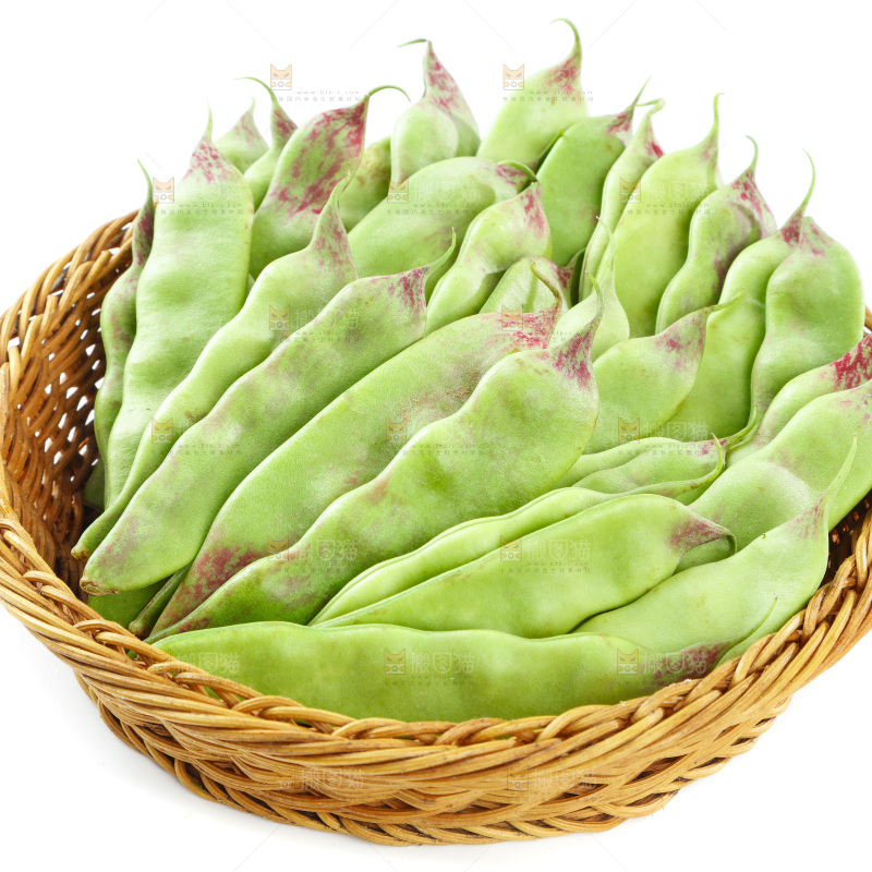 白底上的一点红油豆角