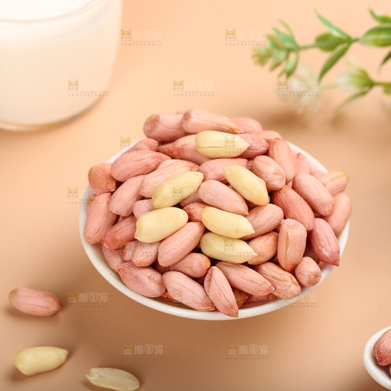 浅底上的小瘪子花生米