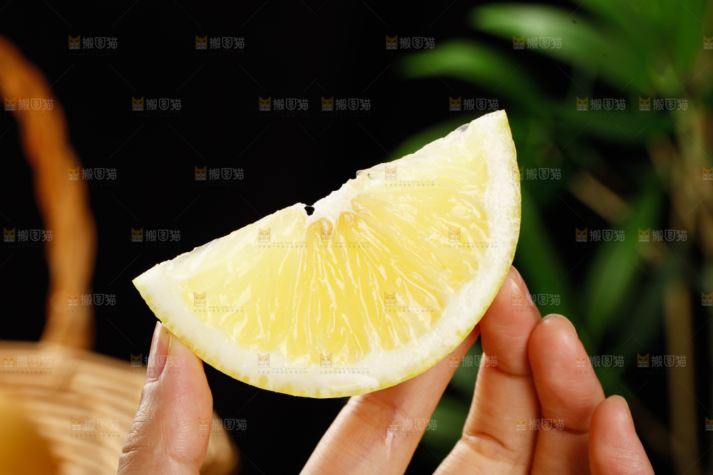 深底上的南非橙柚