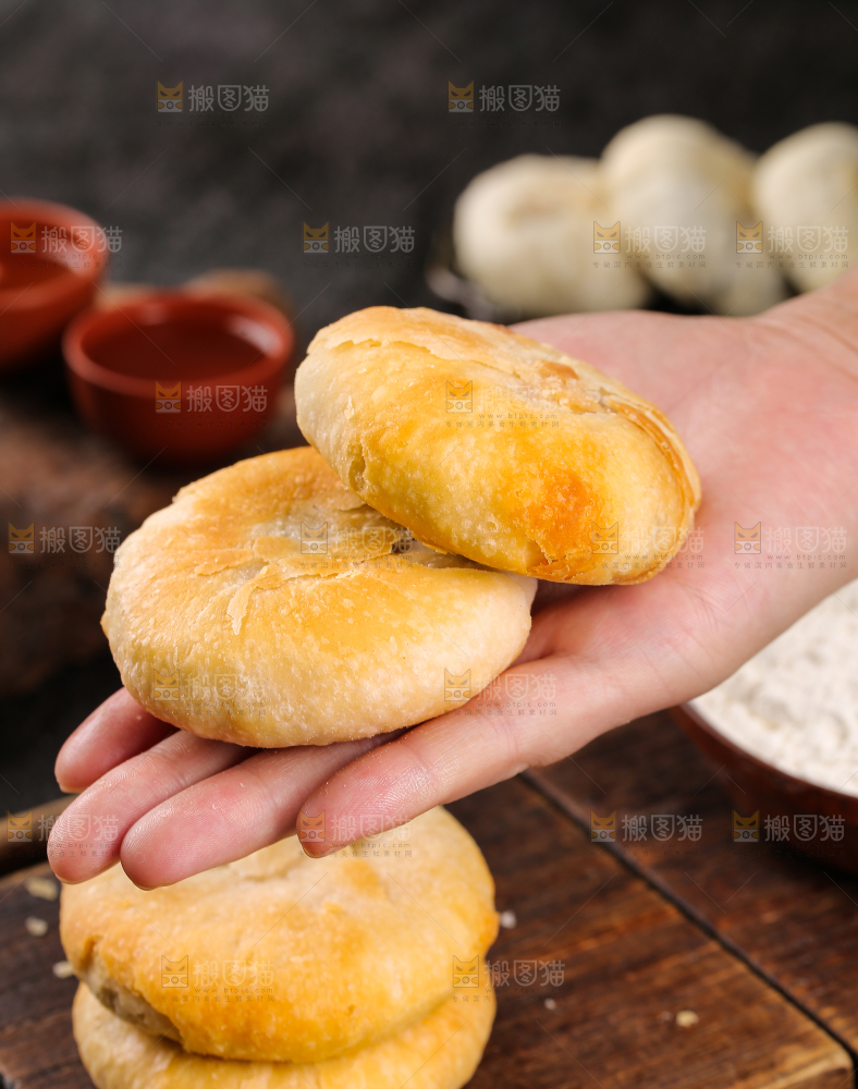 深底上的苏氏月饼