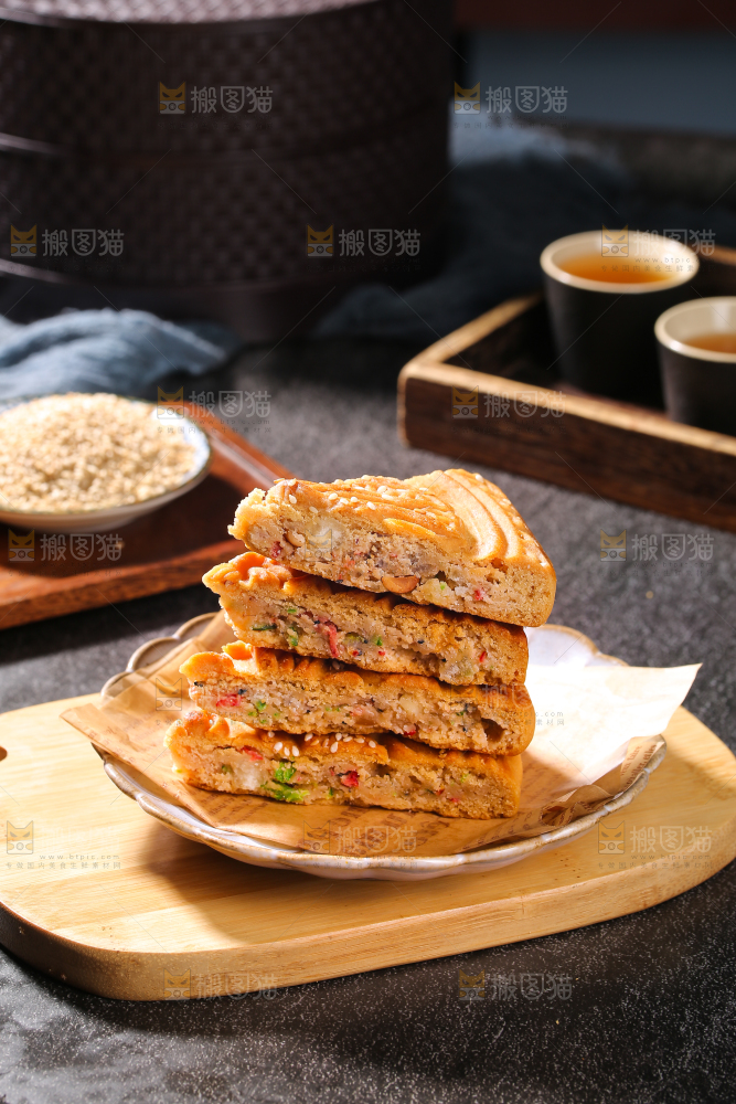 深底上的五仁大月饼