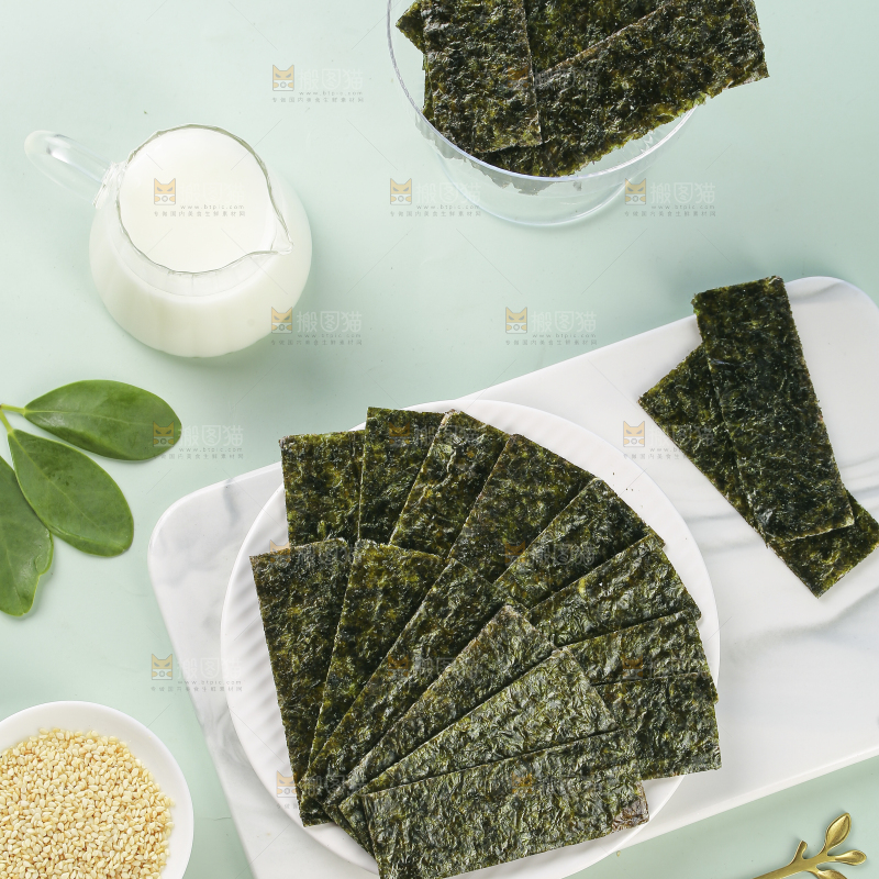 浅底上的夹心海苔