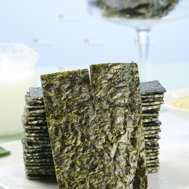 浅底上的夹心海苔