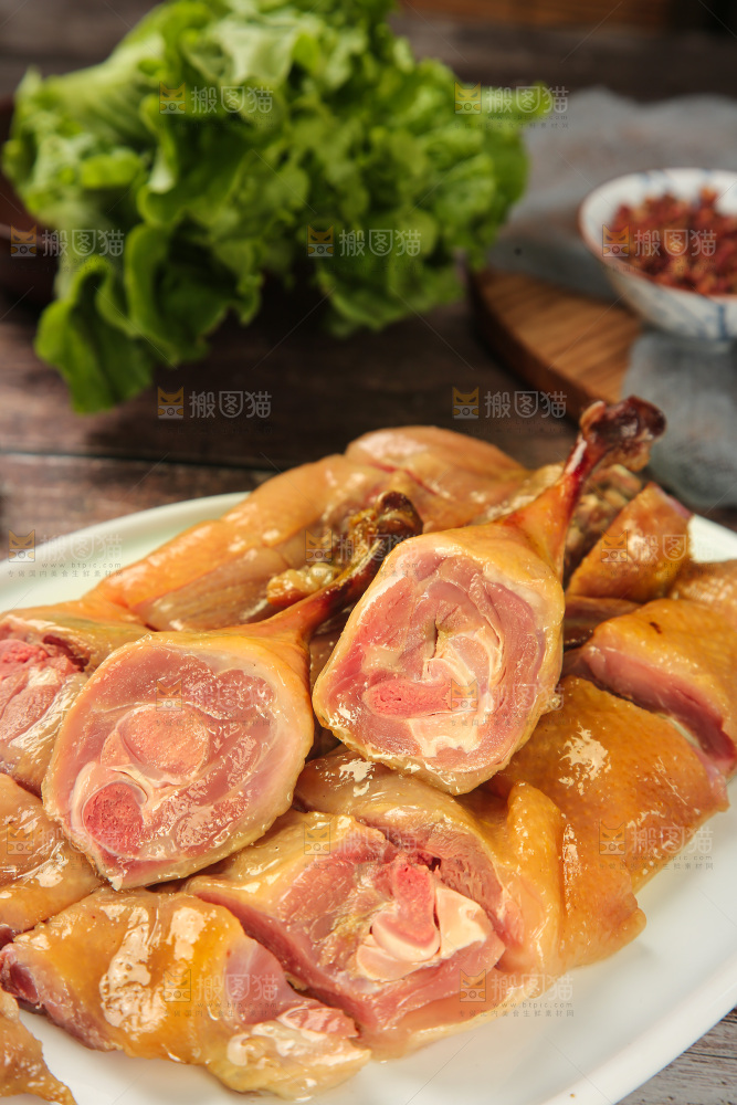 深底上的风干鸭