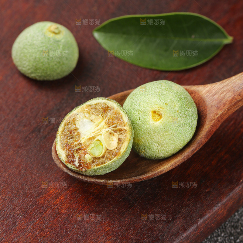 深底上的冻干小青桔