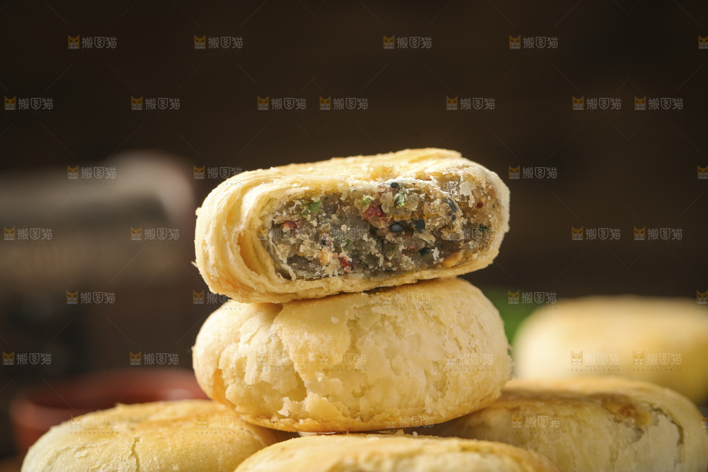 深底上的苏式月饼
