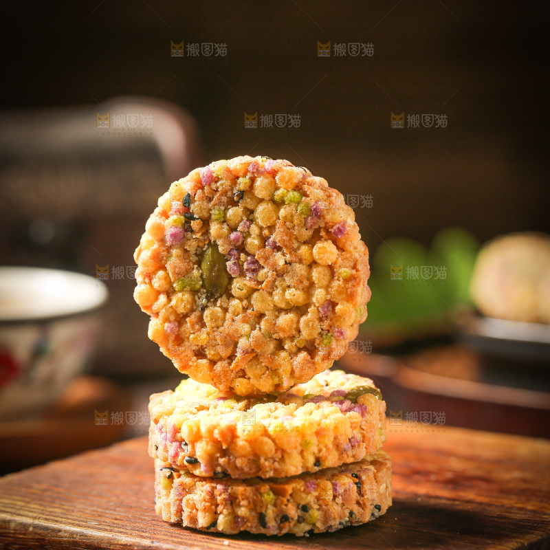 深底上的杂粮饼