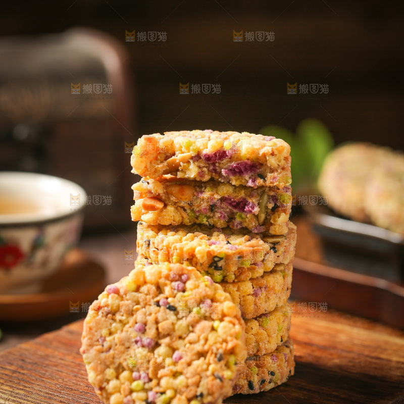 深底上的杂粮饼