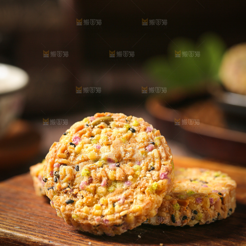 深底上的杂粮饼
