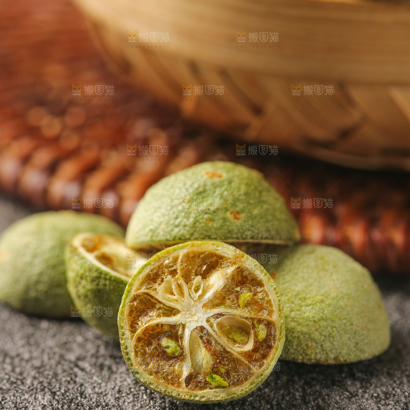 深底上的冻干小青桔