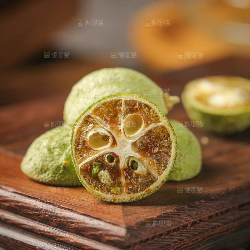 深底上的冻干小青橘