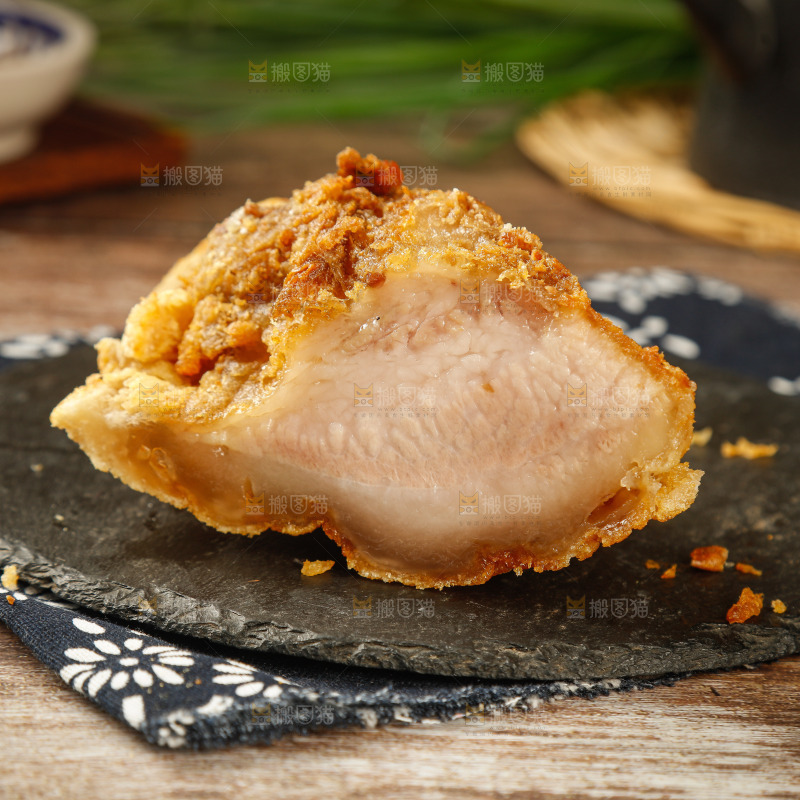 木底上的锅烧肉