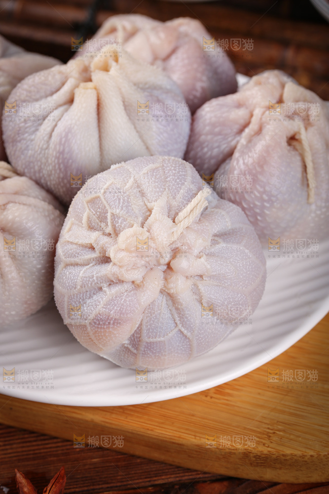 深底上的肚包肉