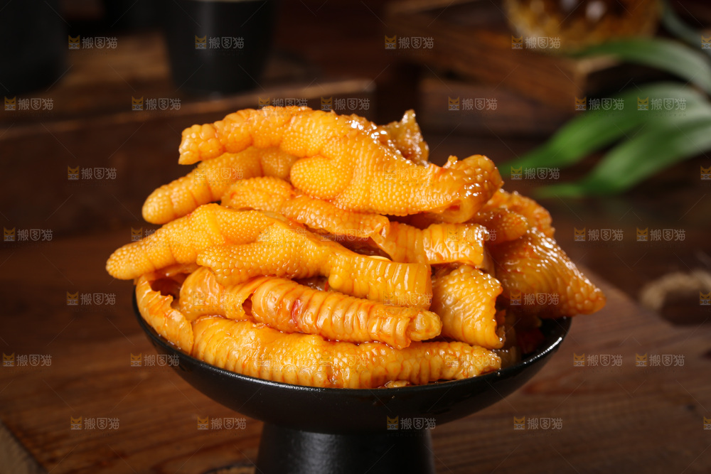 深底上的无骨鸡爪