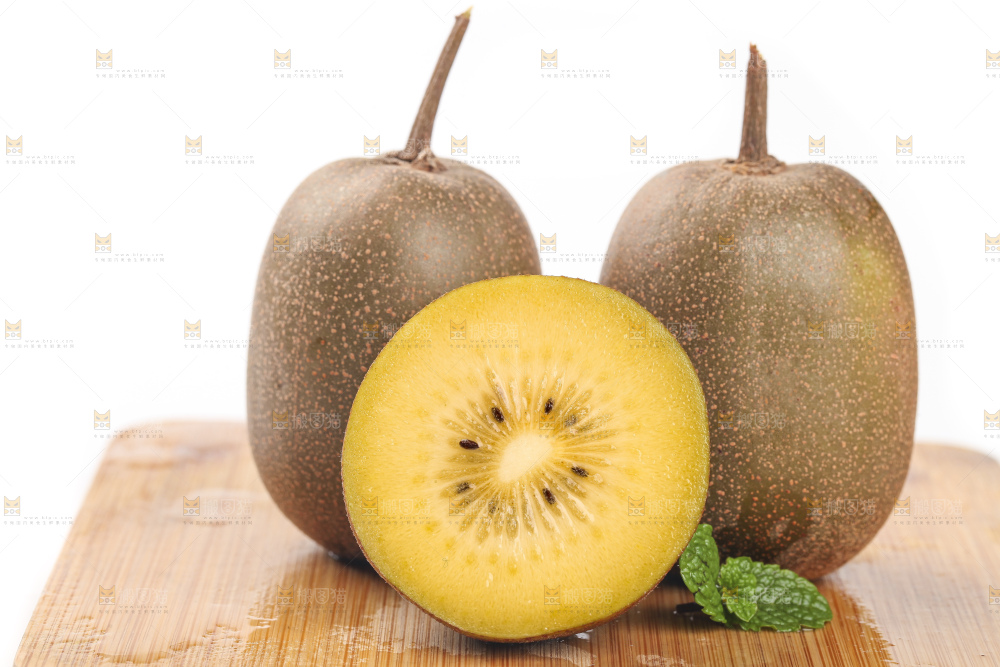 白底上的黄心猕猴桃