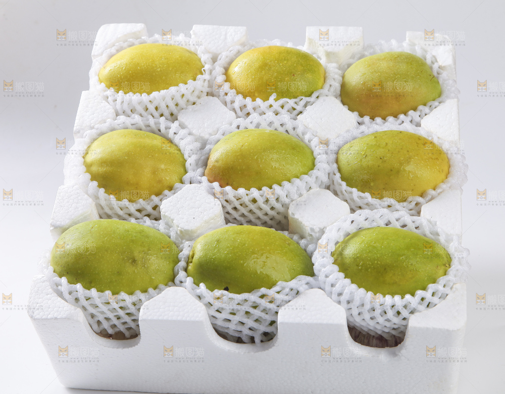 盒子里的酸木瓜